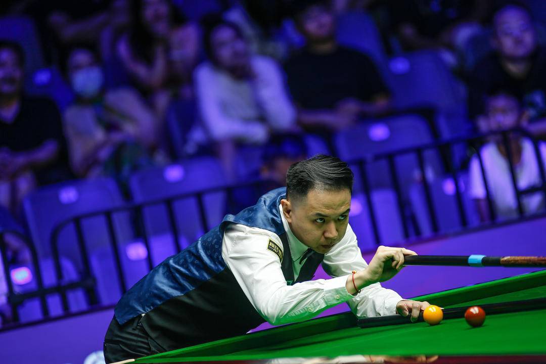 正朝着更加 正朝着更加